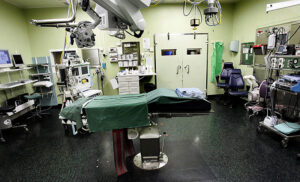 Gynekologstol i operationssal. Foto: Pressbild, Högskolan i Gävle