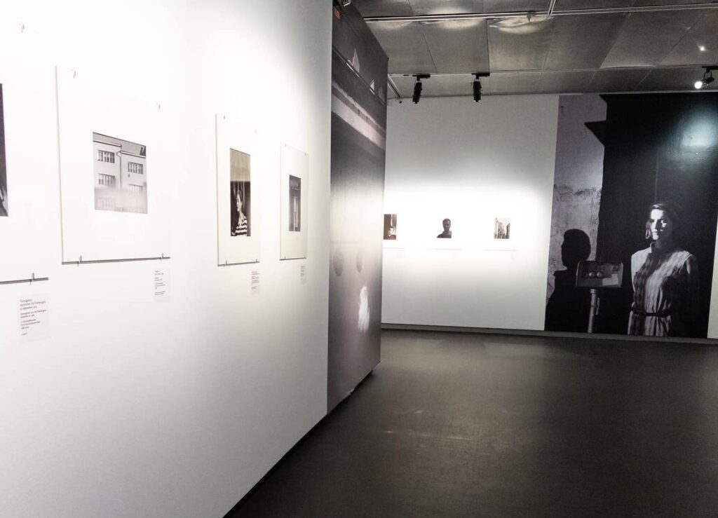 Fotografiskas utställningsrum.