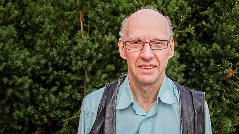 Porträtt på Sören Fernqvist som har klaustrofobi