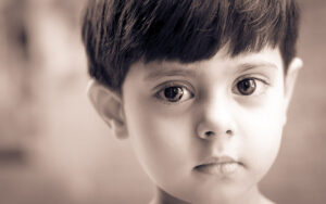 Porträtt på ett barn. Foto: Aamir Mohd Kahn, Pixabay